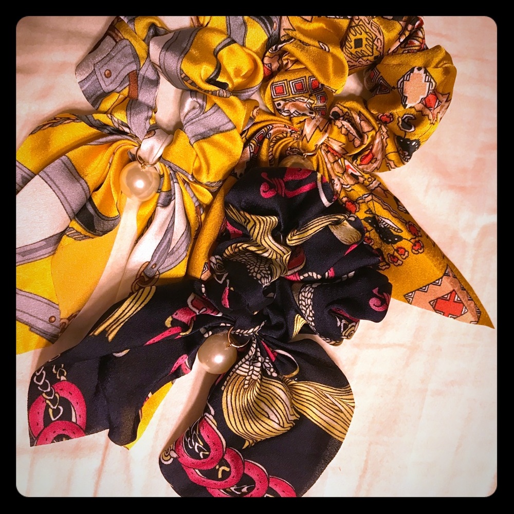 Hair Scrunchy Set